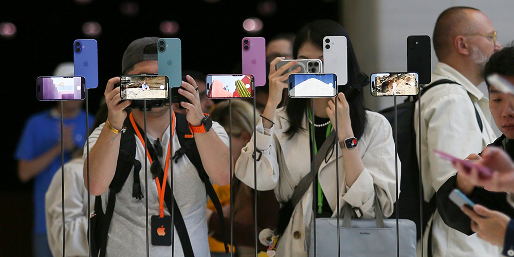 Why Are iPhone Users So Loyal to the Brand?